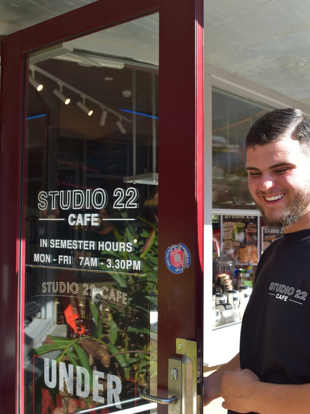 Studio 22 Café front door